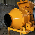 Concrete mixer - moving bucket mixer